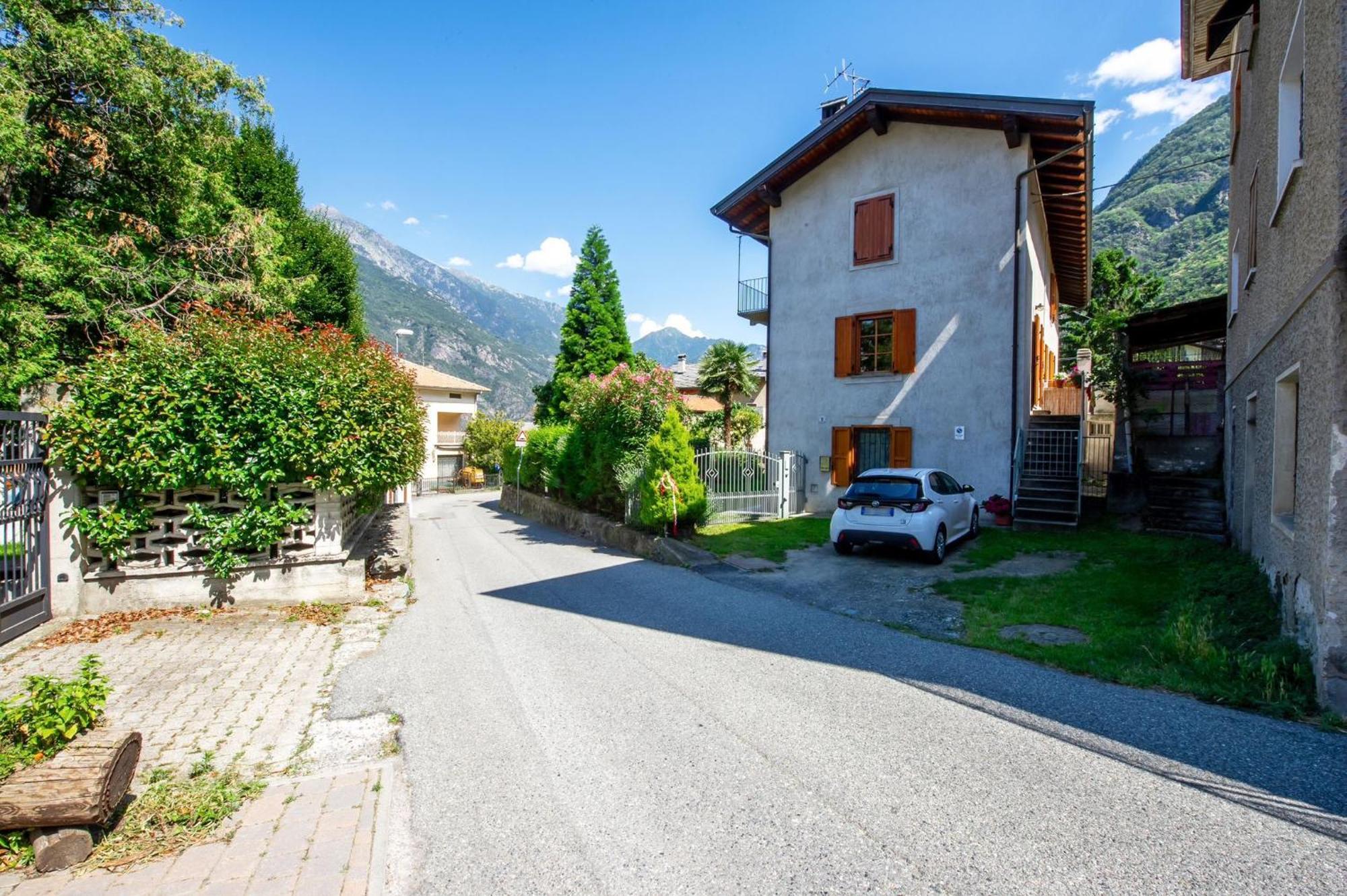 Il Pellegrino Bed and Breakfast Issogne Buitenkant foto